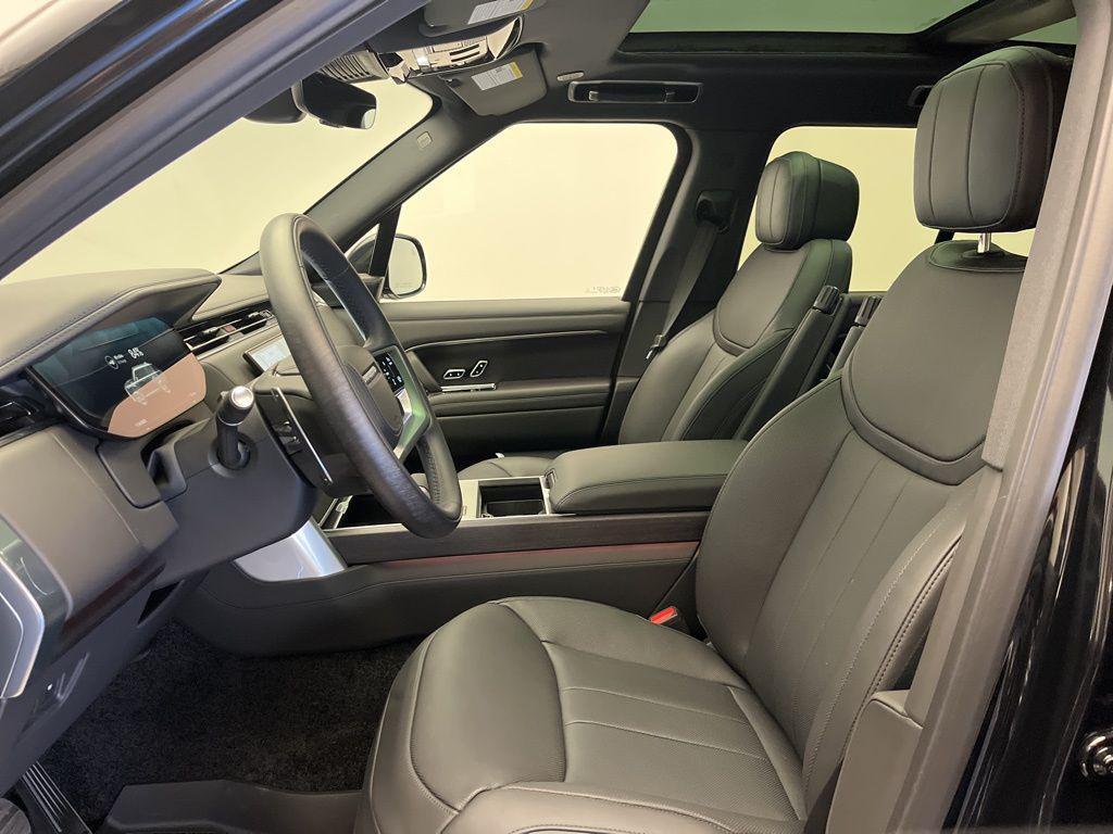 new 2025 Land Rover Range Rover car, priced at $141,535
