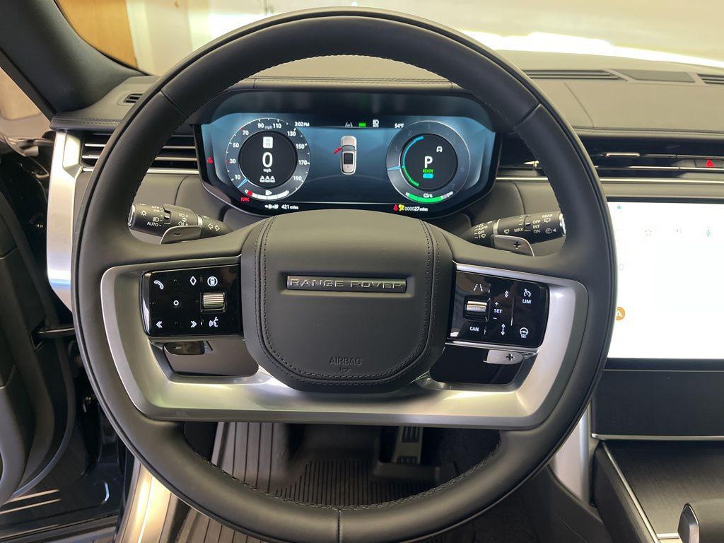 new 2025 Land Rover Range Rover car, priced at $141,535