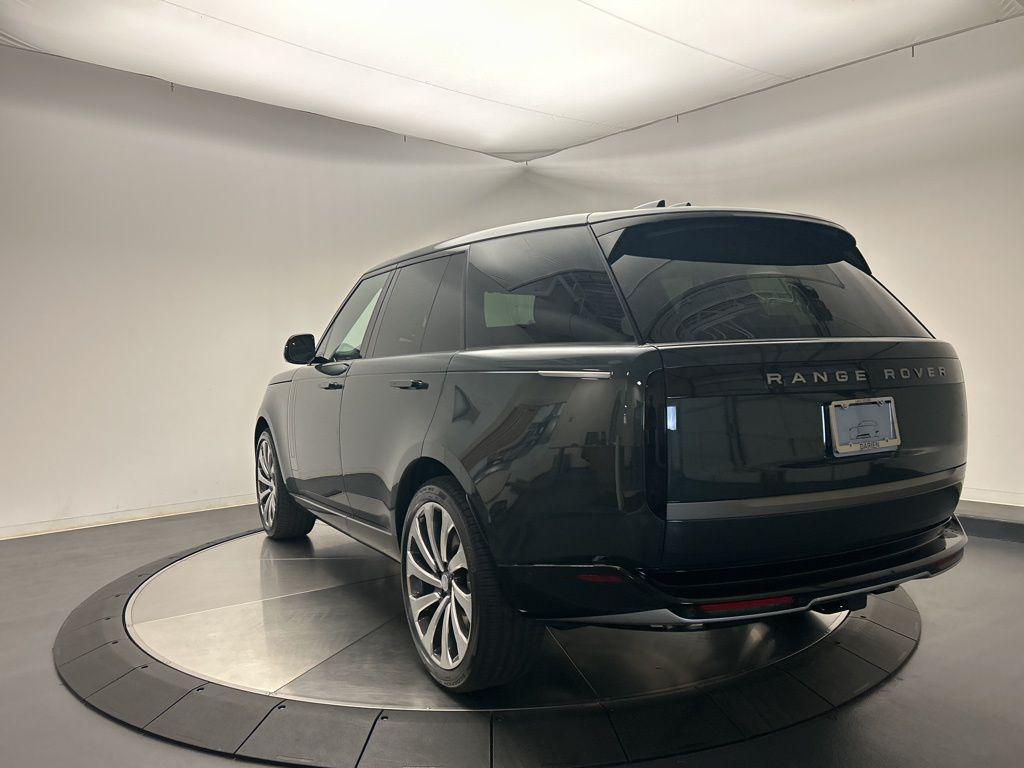 new 2025 Land Rover Range Rover car, priced at $148,405
