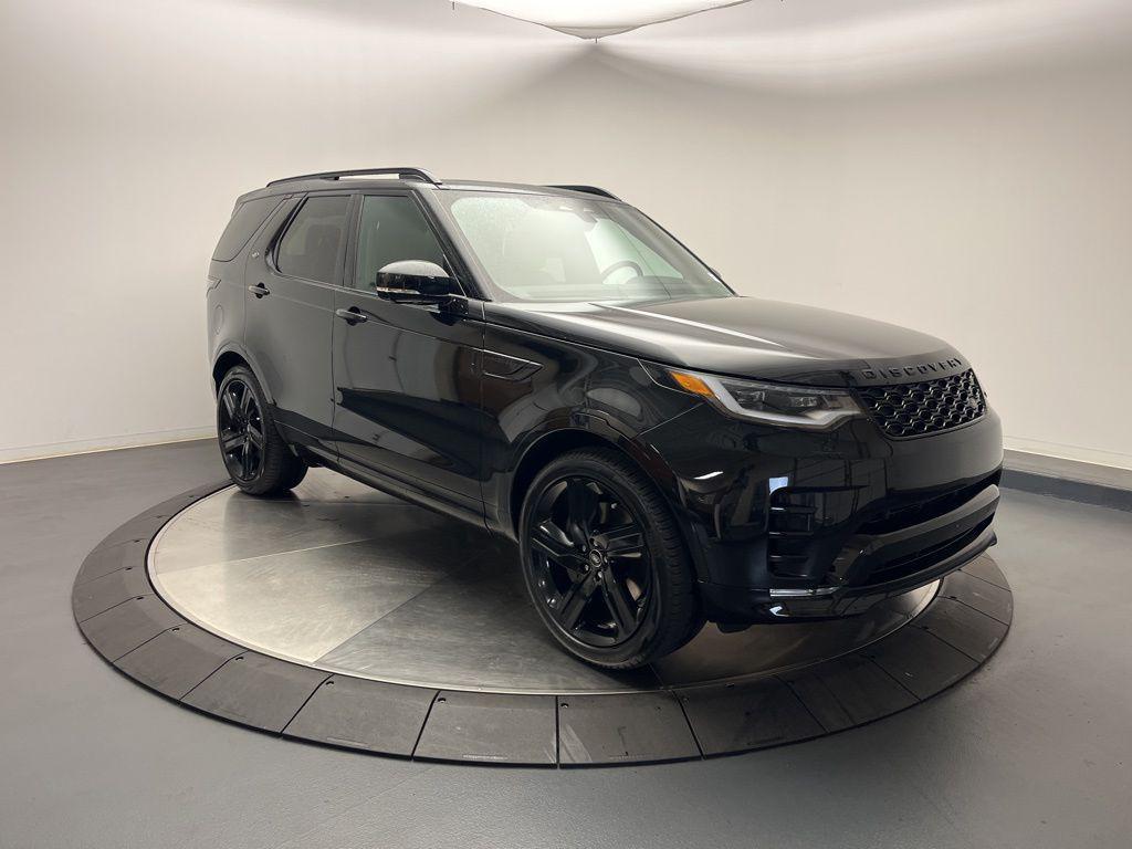 new 2025 Land Rover Discovery car, priced at $82,293
