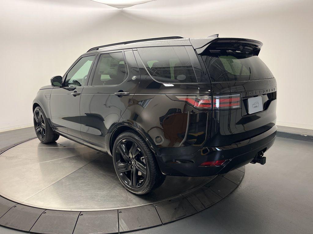 new 2025 Land Rover Discovery car, priced at $82,293