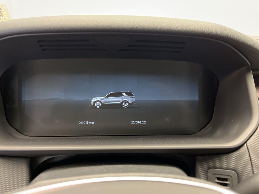 new 2025 Land Rover Discovery car, priced at $82,293