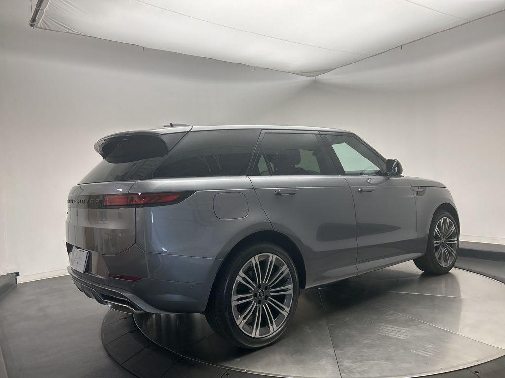 new 2025 Land Rover Range Rover Sport car, priced at $105,115