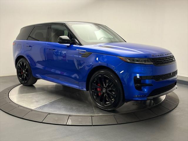 new 2025 Land Rover Range Rover Sport car, priced at $138,040