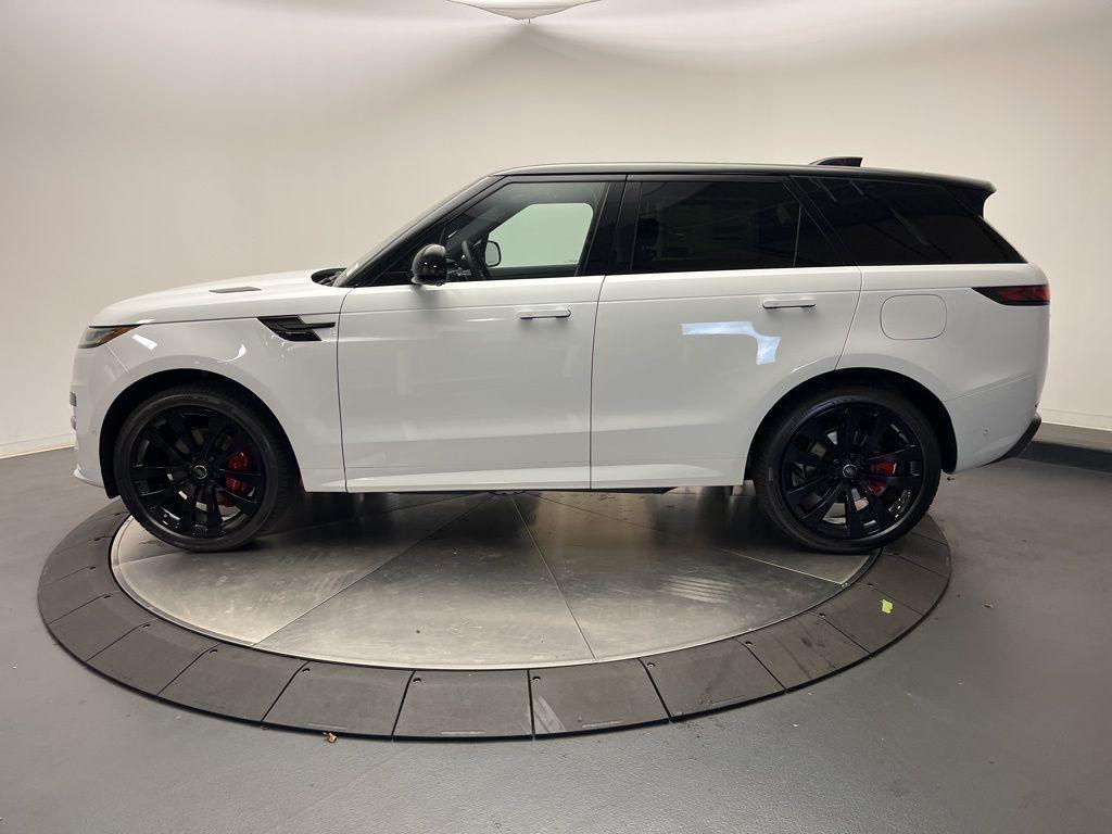new 2025 Land Rover Range Rover Sport car, priced at $105,355