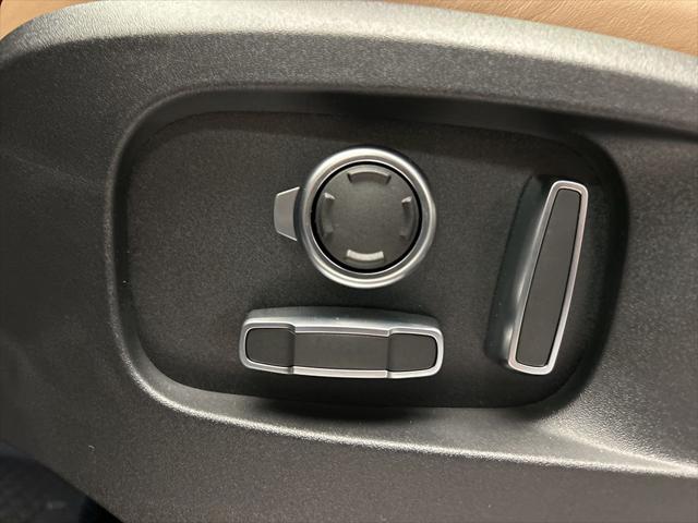 new 2025 Land Rover Defender car, priced at $97,513