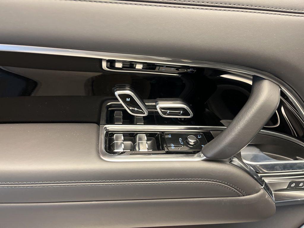 new 2025 Land Rover Range Rover car, priced at $147,635