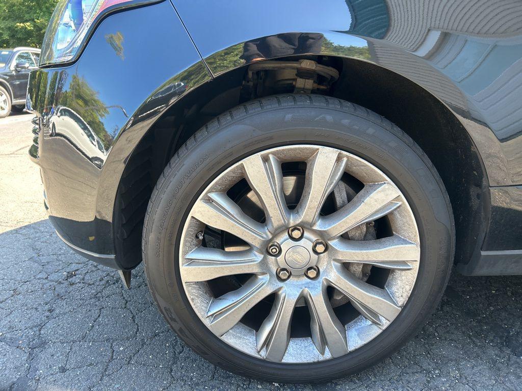 used 2015 Land Rover Range Rover car, priced at $27,144