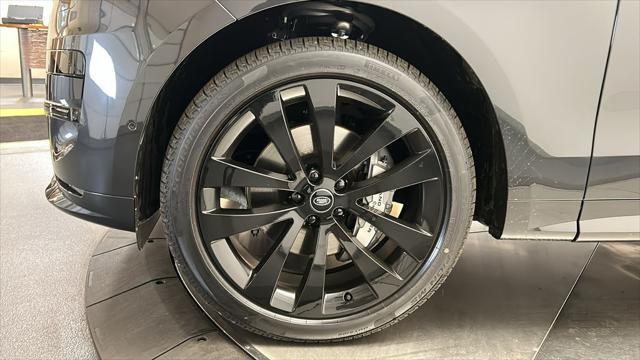 new 2025 Land Rover Range Rover Sport car, priced at $98,485