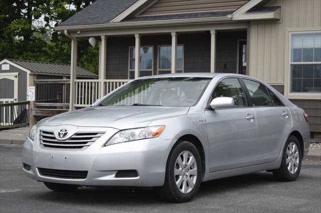 used 2007 Toyota Camry Hybrid car, priced at $6,495
