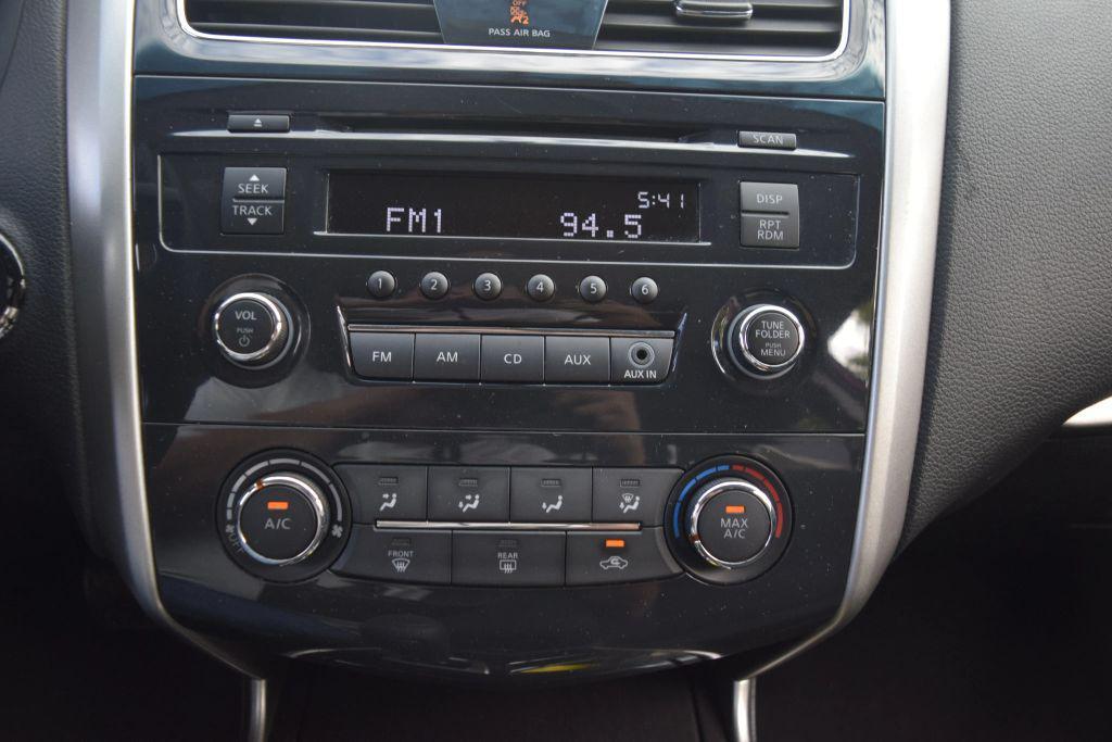 used 2014 Nissan Altima car, priced at $7,295