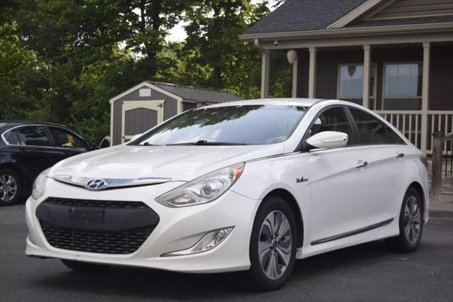 used 2013 Hyundai Sonata Hybrid car, priced at $6,495
