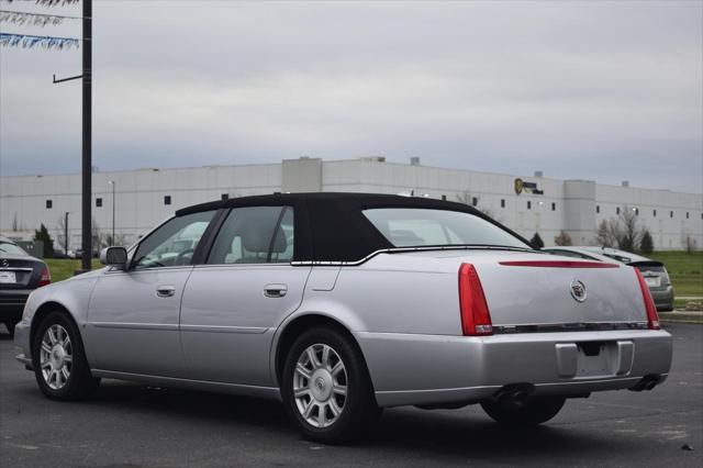 used 2009 Cadillac DTS car, priced at $3,995