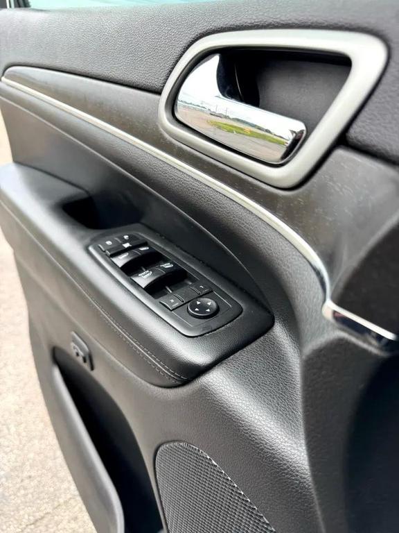 used 2018 Jeep Grand Cherokee car, priced at $16,999