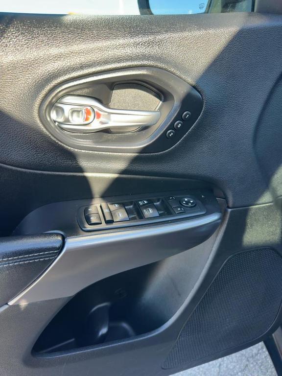 used 2019 Jeep Cherokee car, priced at $15,000