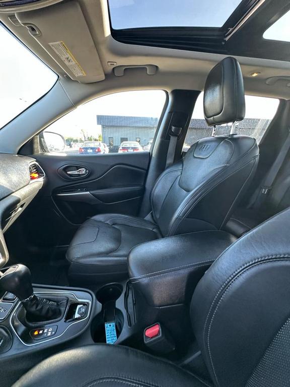 used 2019 Jeep Cherokee car, priced at $15,000