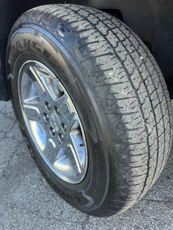 used 2011 GMC Sierra 1500 car, priced at $14,900