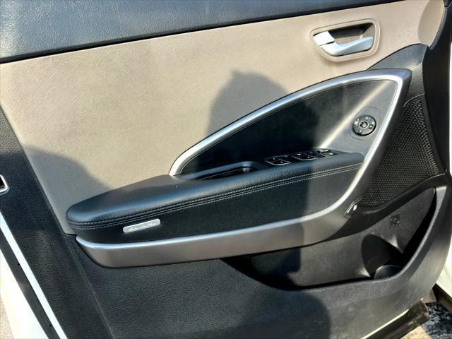 used 2014 Hyundai Santa Fe car, priced at $7,400
