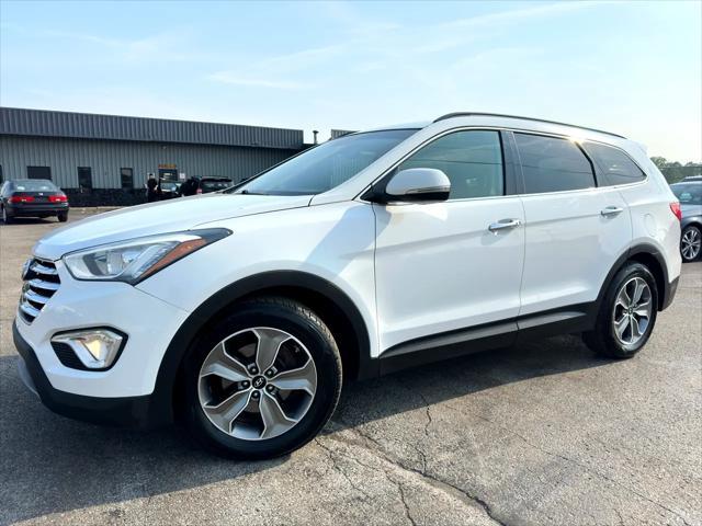 used 2014 Hyundai Santa Fe car, priced at $7,400