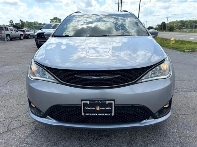 used 2018 Chrysler Pacifica car, priced at $8,900