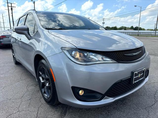 used 2018 Chrysler Pacifica car, priced at $8,900