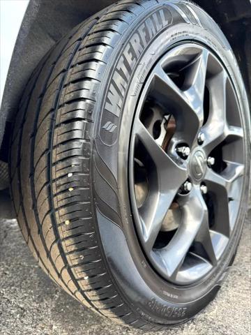 used 2018 Chrysler Pacifica car, priced at $8,900