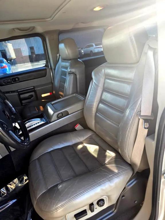 used 2004 Hummer H2 car, priced at $12,600