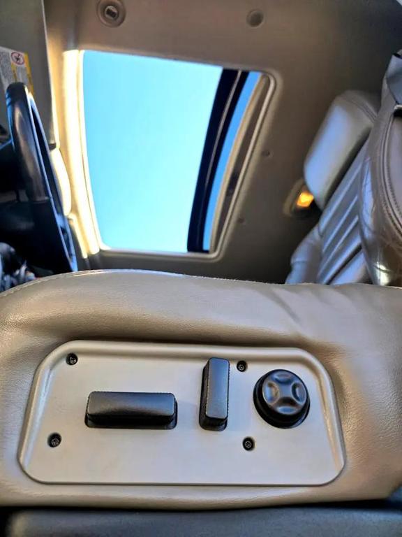 used 2004 Hummer H2 car, priced at $12,600