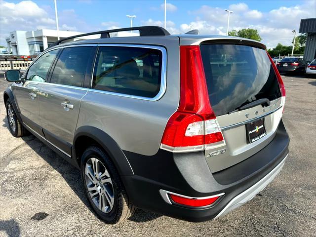 used 2014 Volvo XC70 car, priced at $13,700