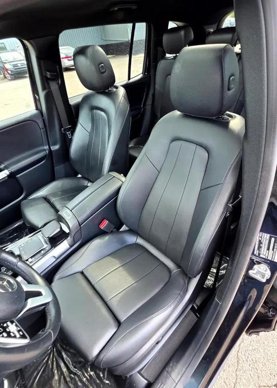 used 2021 Mercedes-Benz GLB 250 car, priced at $24,300
