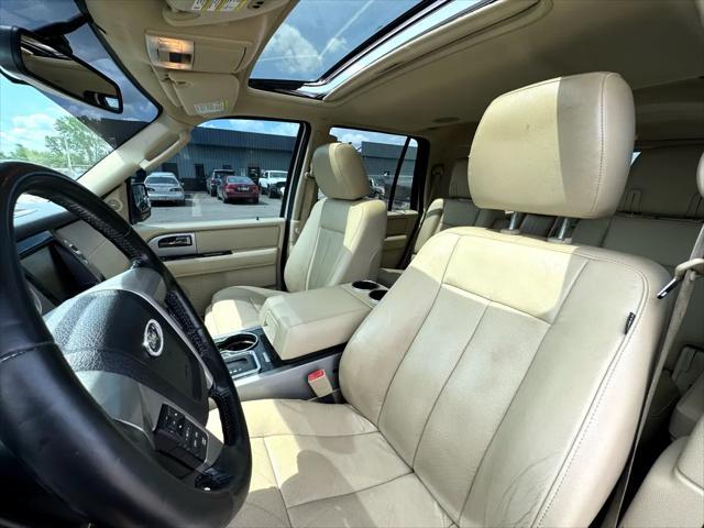 used 2015 Ford Expedition car, priced at $5,500