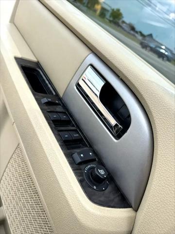 used 2015 Ford Expedition car, priced at $5,500