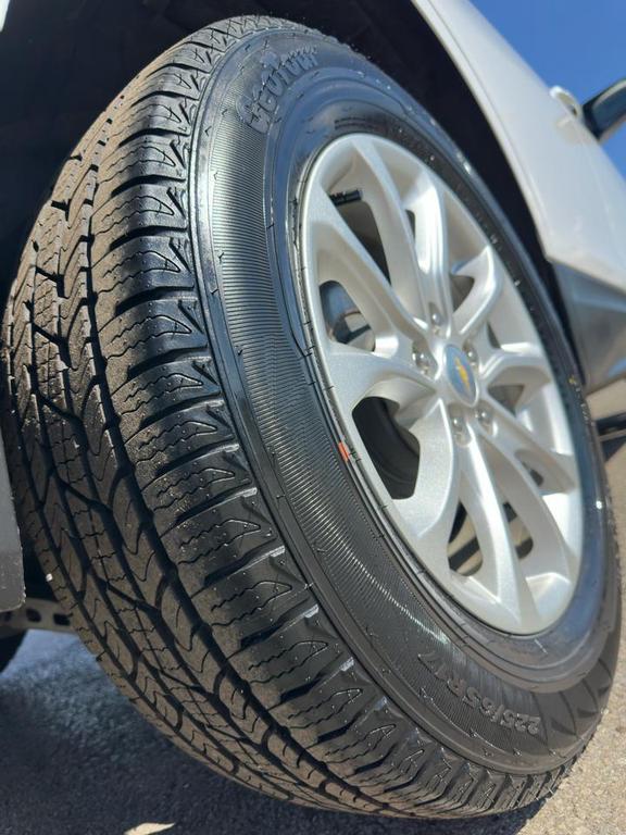 used 2020 Chevrolet Equinox car, priced at $14,990