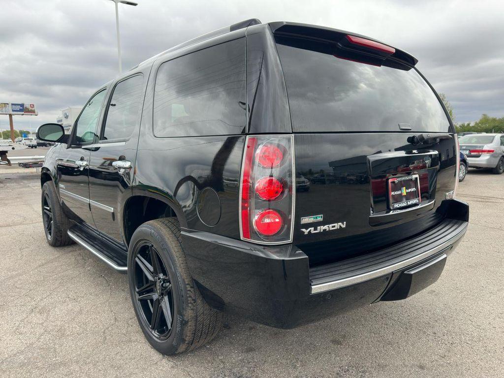 used 2011 GMC Yukon car, priced at $7,800