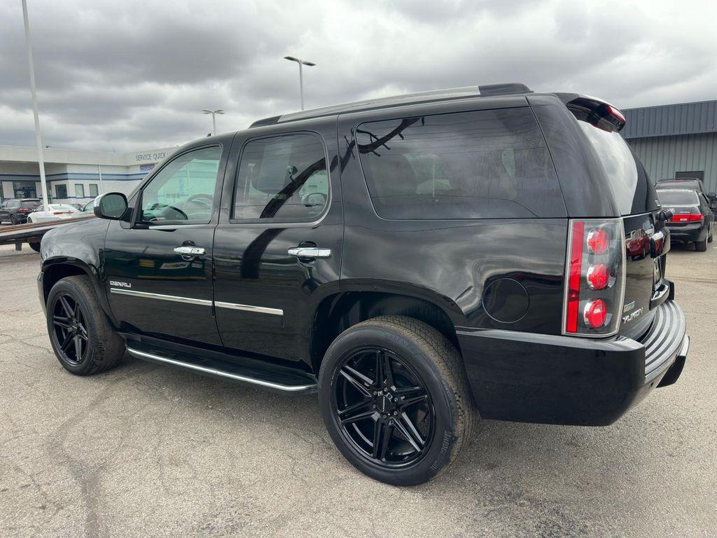 used 2011 GMC Yukon car, priced at $7,800