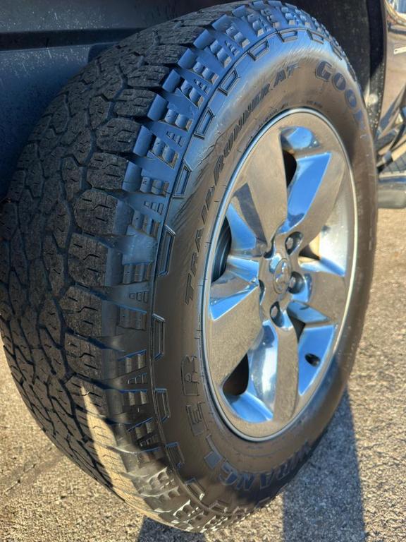used 2015 Ram 1500 car, priced at $14,400