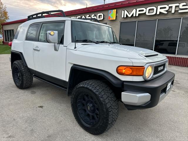 used 2011 Toyota FJ Cruiser car, priced at $18,900