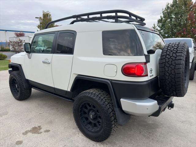 used 2011 Toyota FJ Cruiser car, priced at $18,900