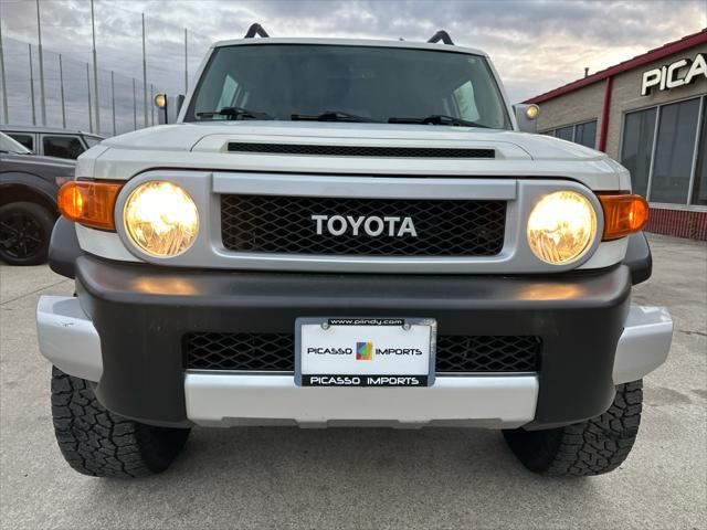 used 2011 Toyota FJ Cruiser car, priced at $18,900