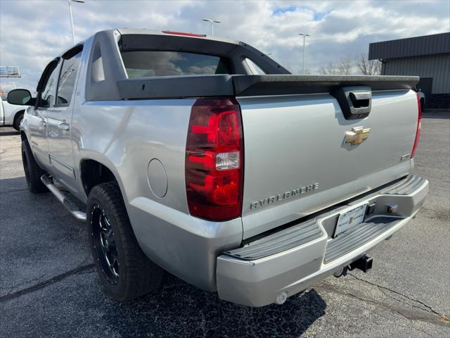 used 2010 Chevrolet Avalanche car, priced at $9,350