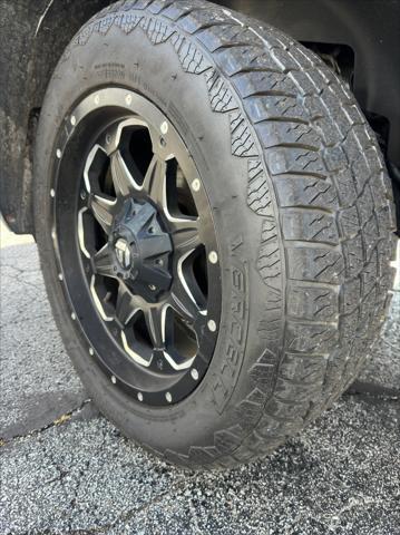 used 2010 Chevrolet Avalanche car, priced at $9,350