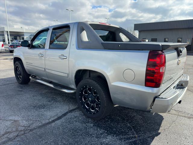 used 2010 Chevrolet Avalanche car, priced at $9,350