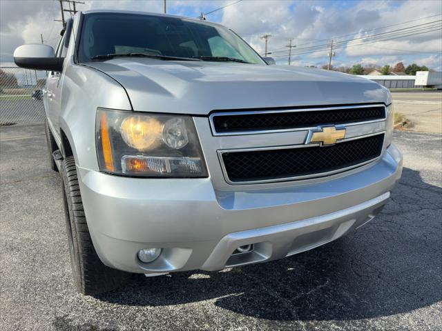 used 2010 Chevrolet Avalanche car, priced at $9,350