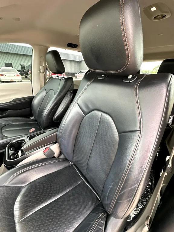 used 2018 Chrysler Pacifica car, priced at $10,150