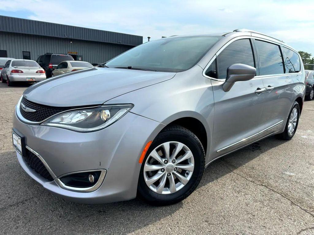 used 2018 Chrysler Pacifica car, priced at $10,150