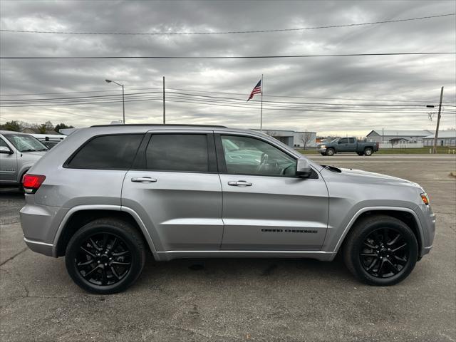 used 2017 Jeep Grand Cherokee car, priced at $12,998