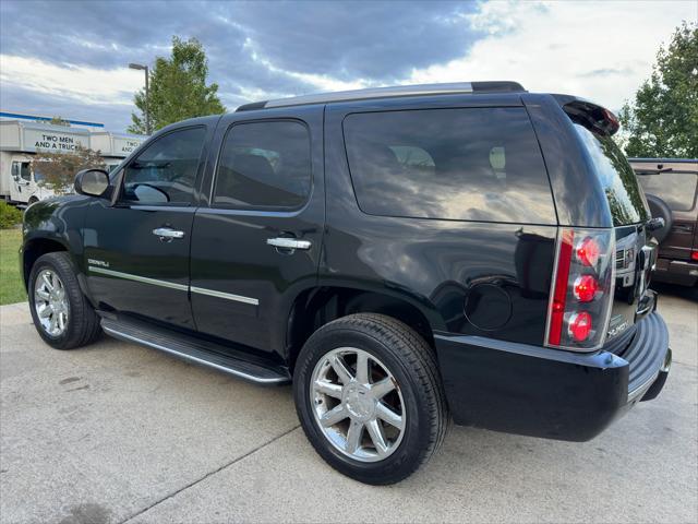 used 2011 GMC Yukon car, priced at $17,500