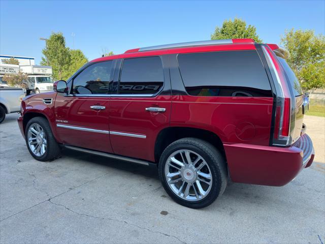 used 2013 Cadillac Escalade car, priced at $18,900