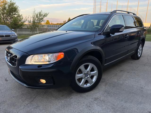 used 2013 Volvo XC70 car, priced at $16,000