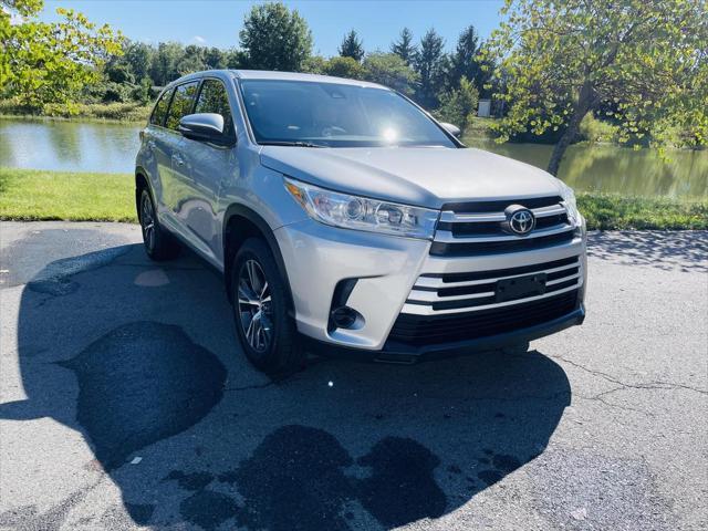 used 2019 Toyota Highlander car, priced at $19,995